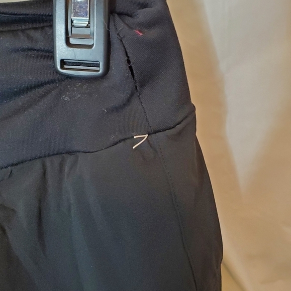 ZELLA Tennis Skort in Size Medium in Black Preloved. - Picture 3 of 7